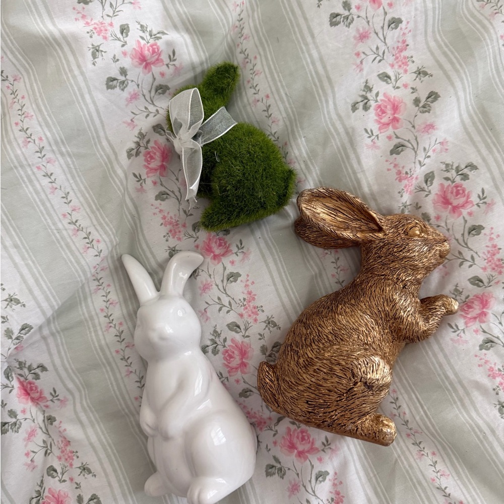 Set of 3 Decorative Easter Bunny Figurines